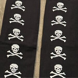 Skull & Bones Pirates knee High socks black w/silver goth Emo Tights Socks
